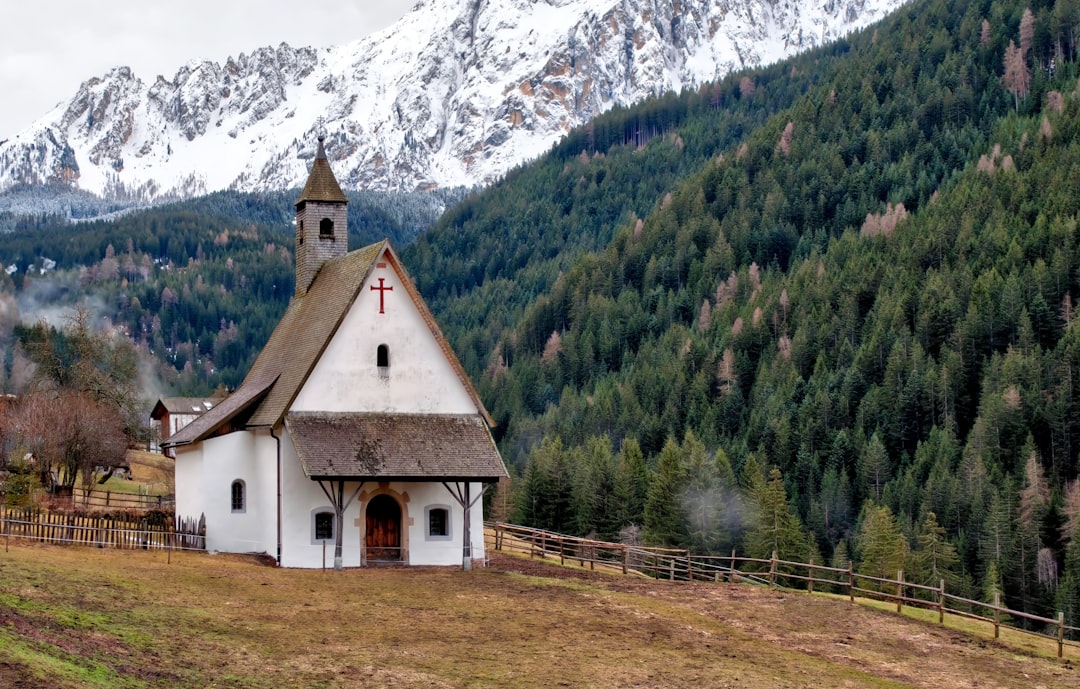 Ortisei:Church of St. Ulrich and the Epiphany of the Lord - Ortisei | Secret World Trip Planner