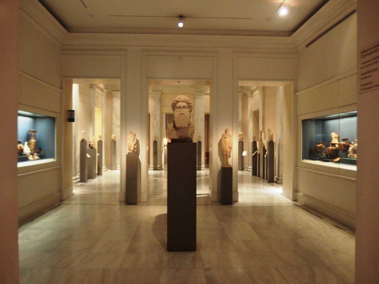 Mouseío Benaki (Benaki-Museum) - Athina | Secret World Trip Planner