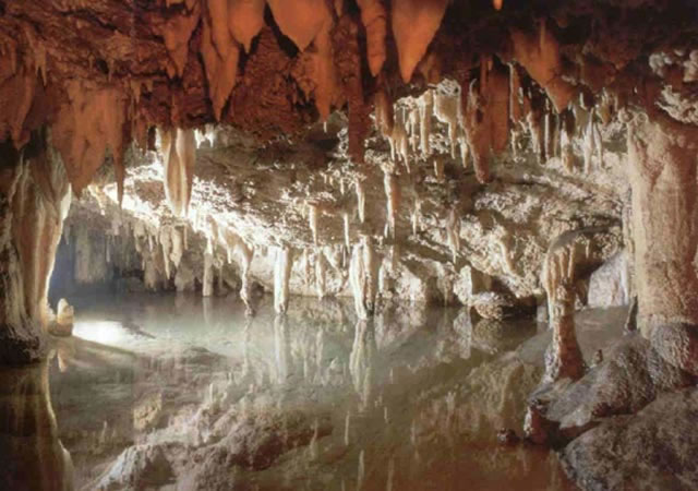 Grotta del - Fornovolasco | Secret World Trip Planner