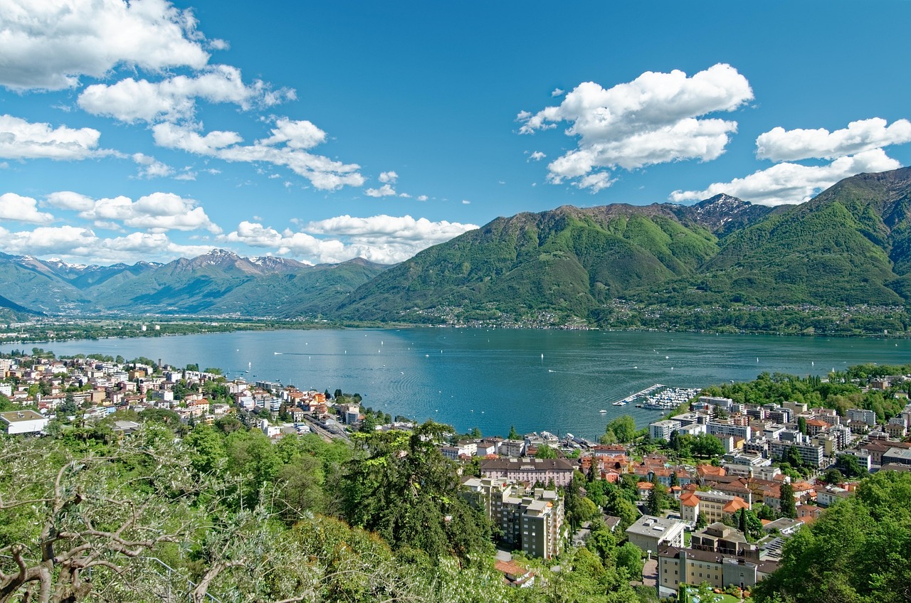 Locarno, der Schweizer Teil des Lago Maggiore | Secret World Trip Planner