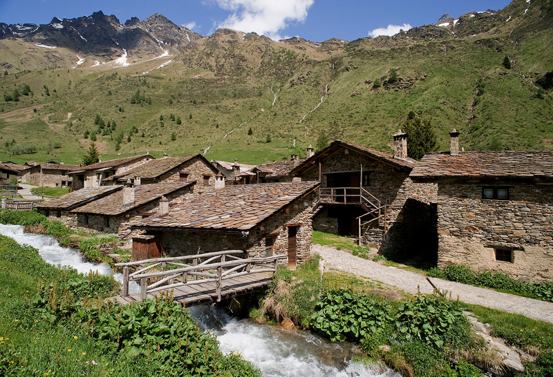 Häuser von Viso — Ponte di Legno