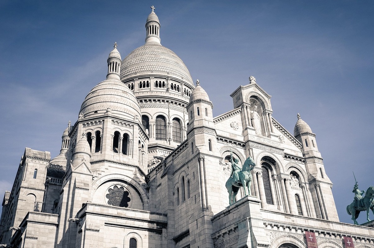 Paris - Basilika Sacré Coeur : Einer der beliebtesten Touristenorte. - Parigi | Secret World Trip Planner