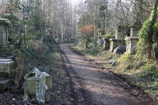 London: Abney Park Cemetery — Stoke Newington
