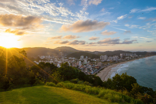 Brava Strand - Praia Brava | Secret World Trip Planner