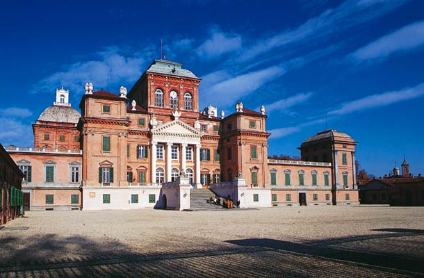 Königliches Schloss von Racconigi - Racconigi | Secret World Trip Planner