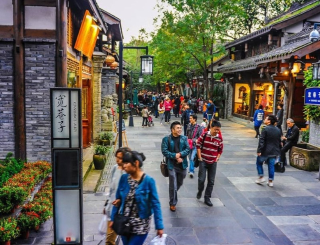 KuanZhai Alley, also known as Wide and Narrow Alley - 成都市 | Secret World Trip Planner
