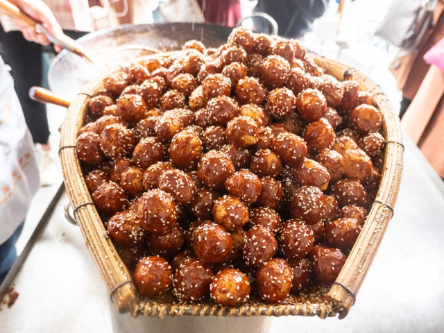 Sticky Rice Balls - Chengdu | Secret World Trip Planner