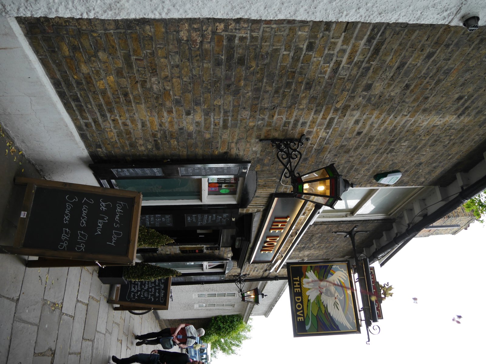 The Dove, Hemingway's favorite pub - Hammersmith | Secret World Trip Planner