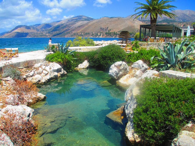 I Katavothres — Argostoli