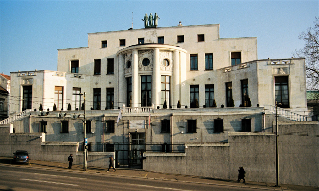 Grandezza e diplomazia Art Déco: L'Ambasciata di Francia a Belgrado — Beograd