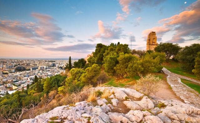 Besteigung des Philopappos-Hügels - Athina | Secret World Trip Planner