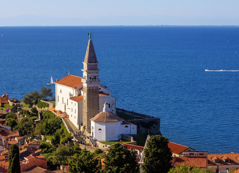 Cathedral of Saint George — Adamičeva ulica