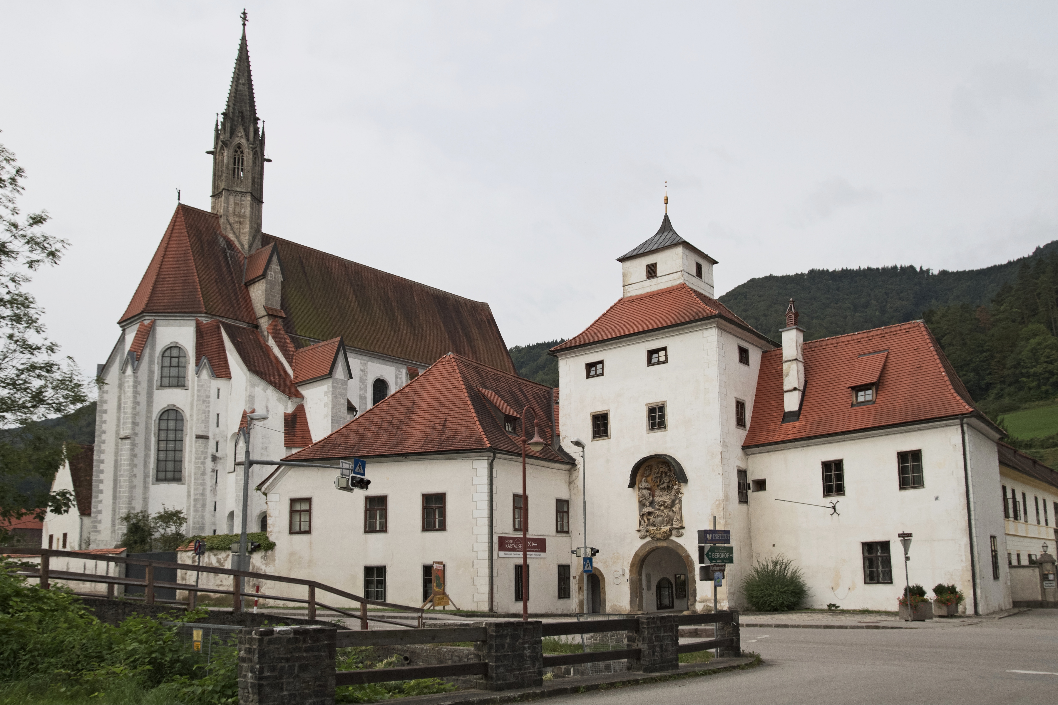 Glücksspiel-Charterhouse (Charterhouse Gaming) - Gaming | Secret World Trip Planner