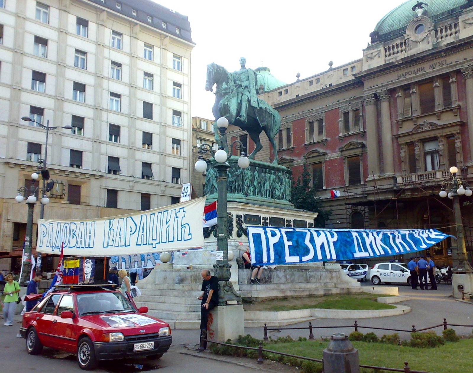 Belgrad | Platz der Republik: Das Herz der Stadt - Beograd | Secret World Trip Planner