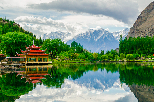Shangri-La Lake - Skardu | Secret World Trip Planner