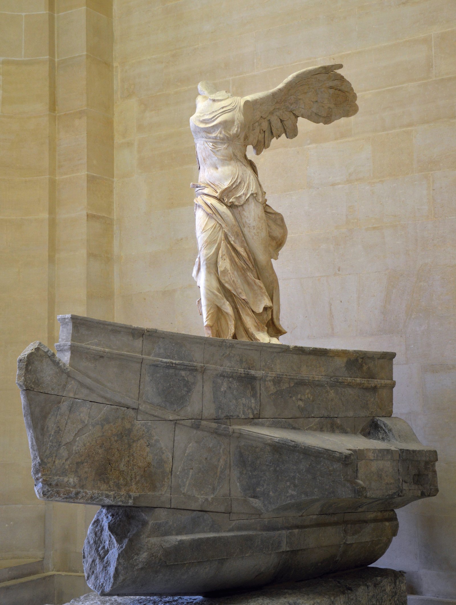 The Nike of Samothrace - Paris | Secret World Trip Planner