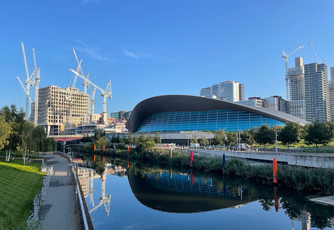 Zaha Hadid: London Aquatics Centre - Londra E20 2AQ | Secret World Trip Planner