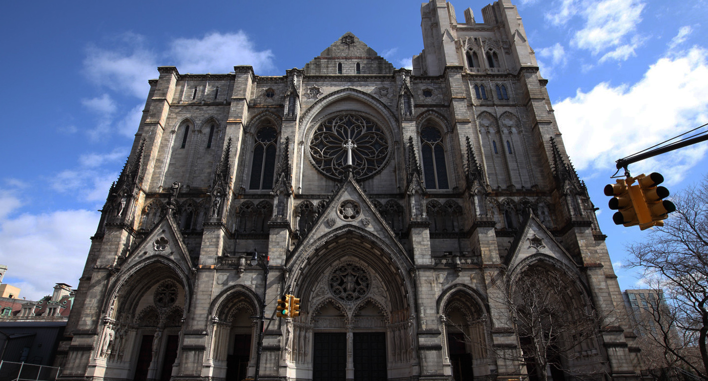 Die Kathedrale von St. Johannes dem Göttlichen - New York | Secret World Trip Planner