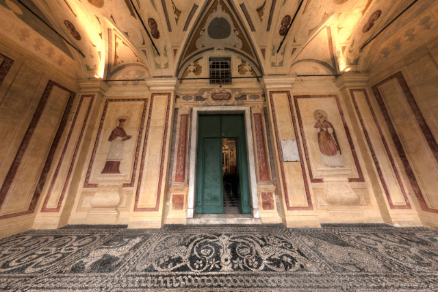Kirche von Santa Chiara d'Albaro - Bogliasco | Secret World Trip Planner