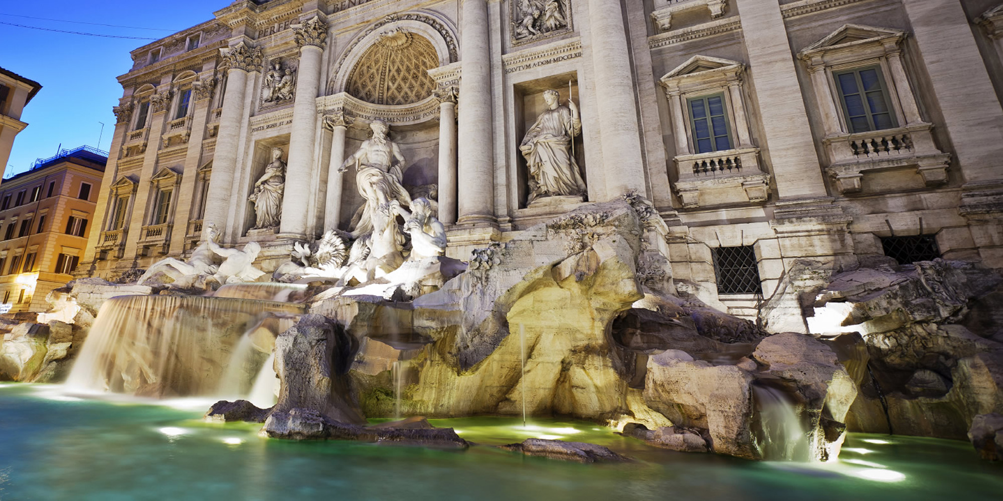 ນໍ້າພຸ Trevi - Roma | Secret World Trip Planner