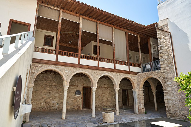 La casa più antica di Atene - il palazzo Venizelos - Athina | Secret World Trip Planner