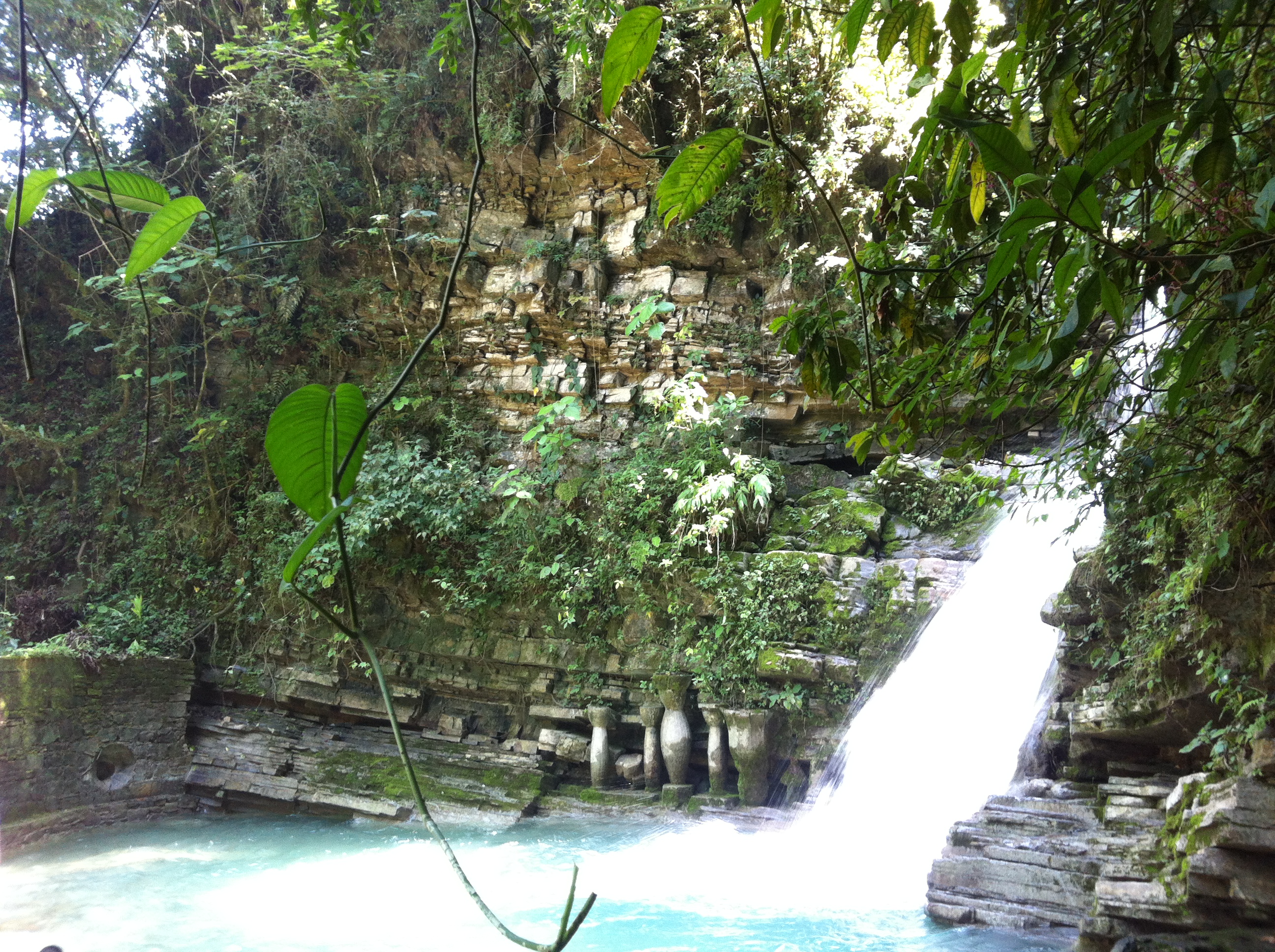 Las Pozas: a surrealist garden in the jungle - Xilitla | Secret World Trip Planner