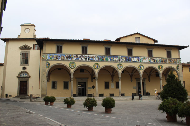 Robbia-Fries des Ospedale del Ceppo - Pistoia | Secret World Trip Planner
