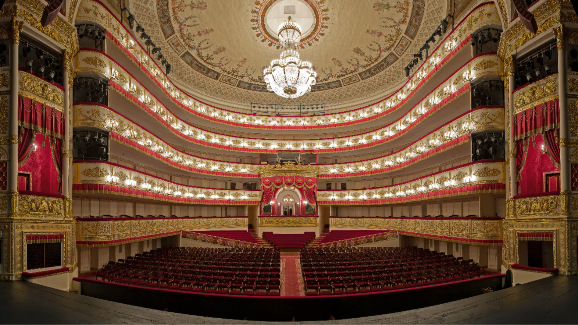 Alexandrinsky-Theater - Sankt-Peterburg | Secret World Trip Planner