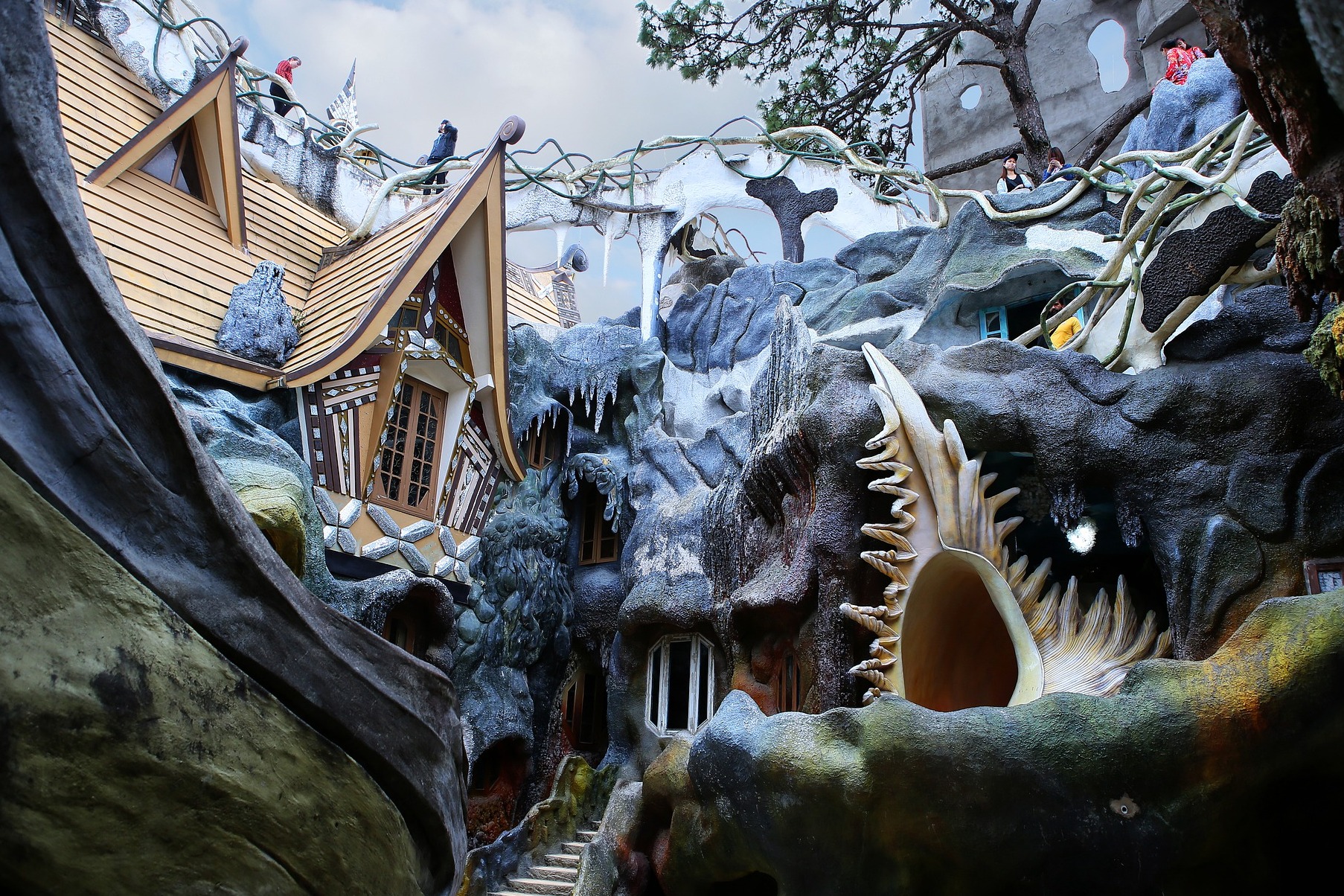 The Crazy House of Dalat in Vietnam — Thành phố Đà Lạt