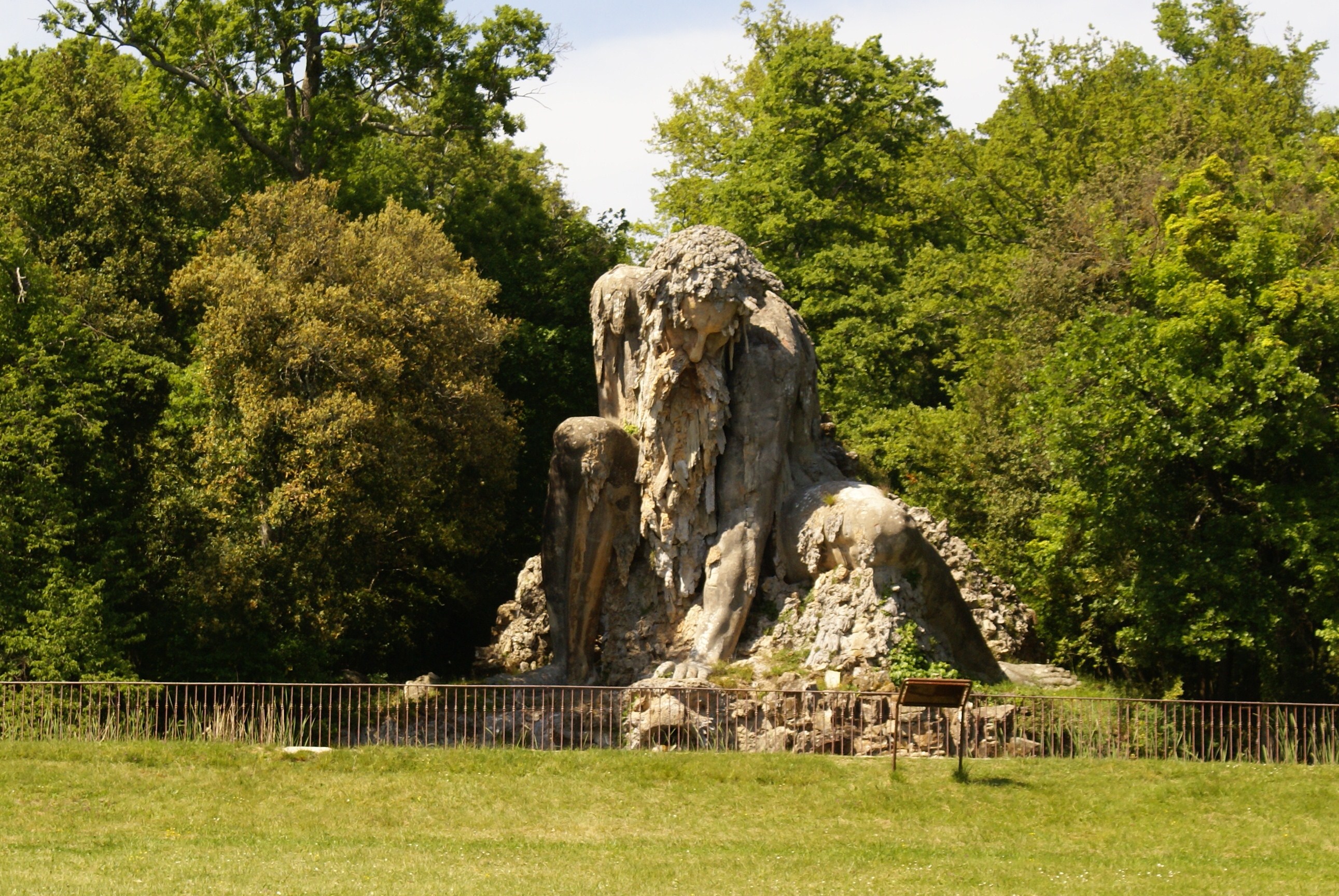 Colossus of the Apennines - Pratolino | Secret World Trip Planner