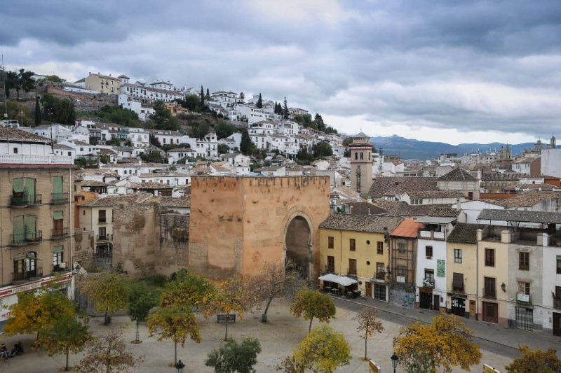Elvira's Door — Granada