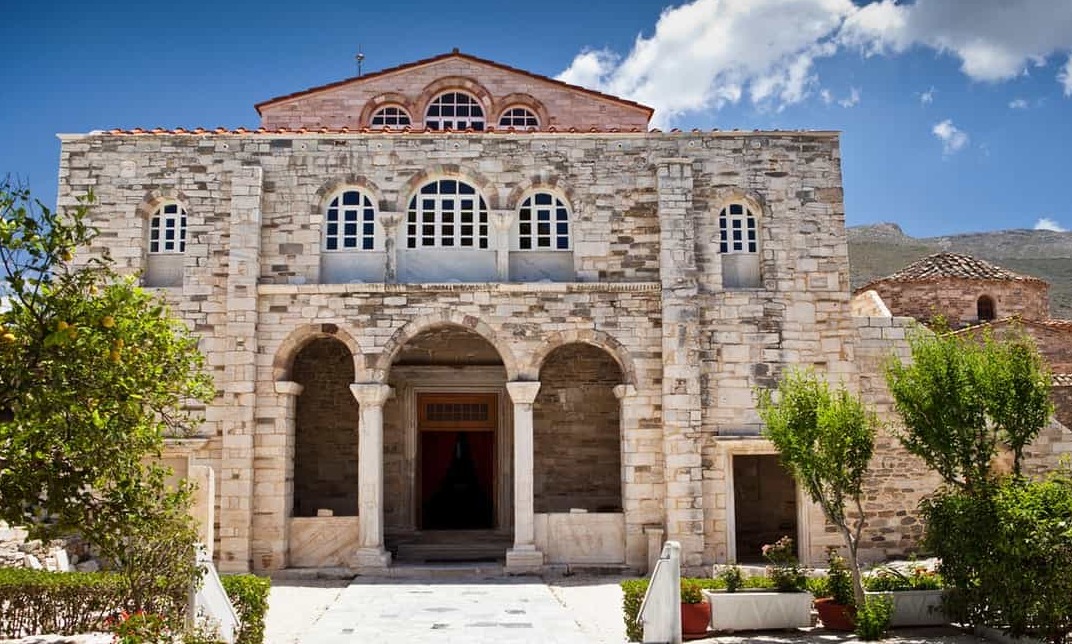 The church of Paroikia, the Saint Sophia of the Aegean — Paros