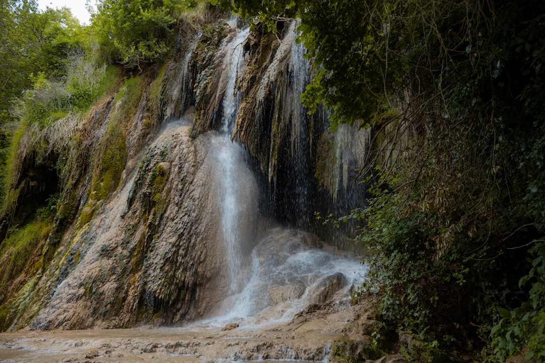 Parádeisos Wasserfälle - Paradisos | Secret World Trip Planner