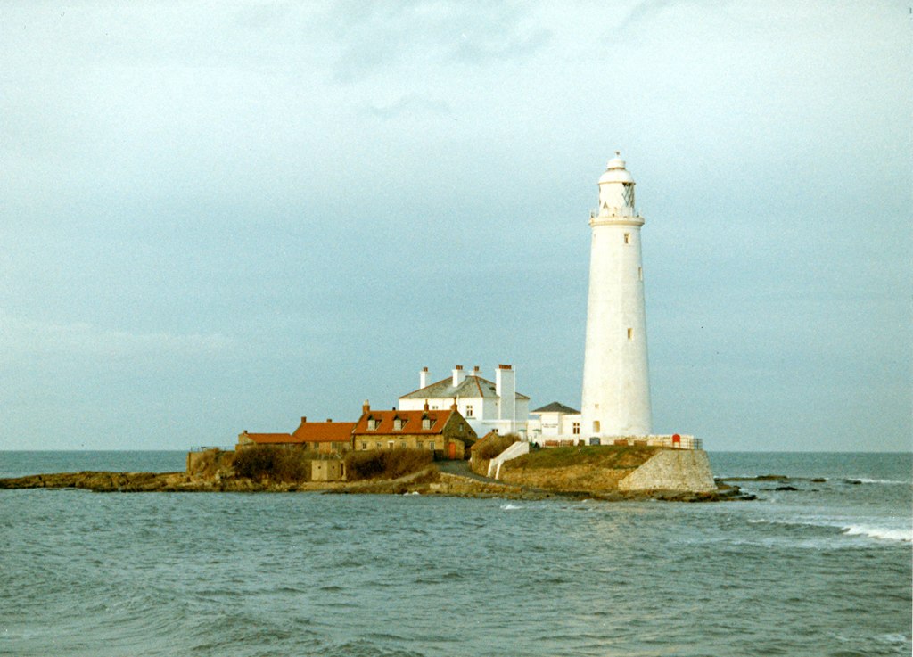 St. Mary's Leuchtturm - St Mary's Island Causeway | Secret World Trip Planner