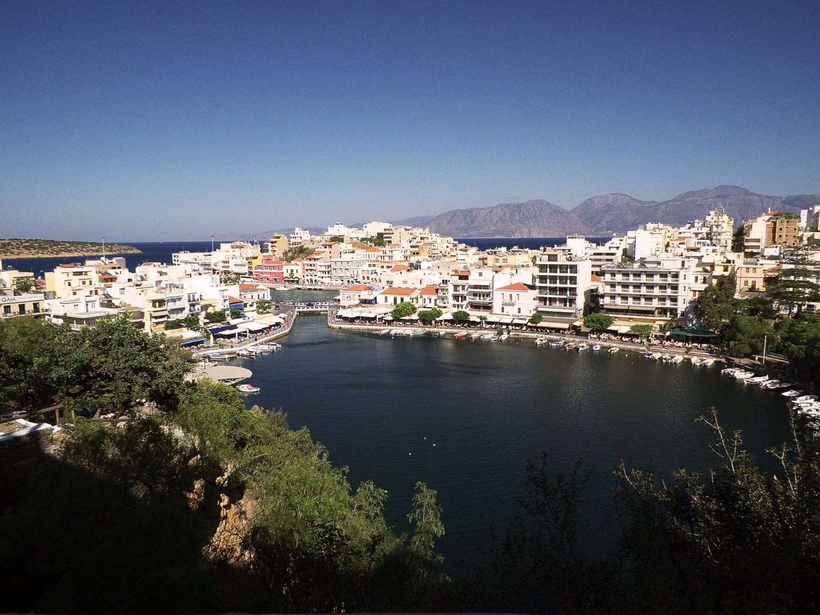 Agios Nikolaos und die geheimnisvollen Zyklopenfelsen - San Nicolò | Secret World Trip Planner