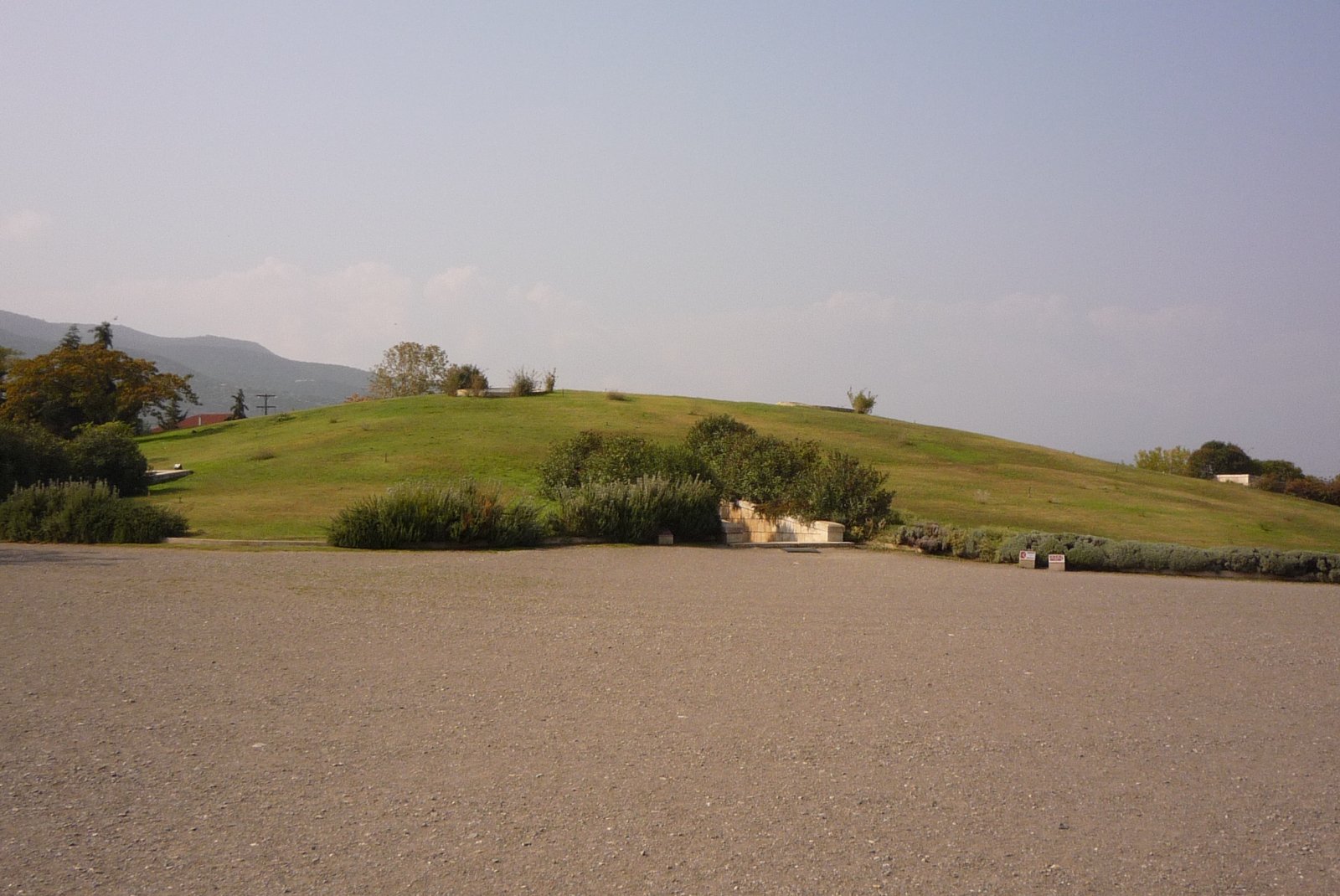 The mirror of Eros in Vergina - Verghina | Secret World Trip Planner