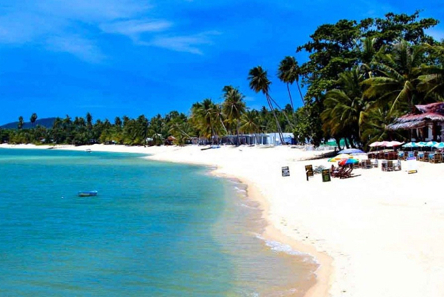 Uppuveli Strand - Trincomalee | Secret World Trip Planner