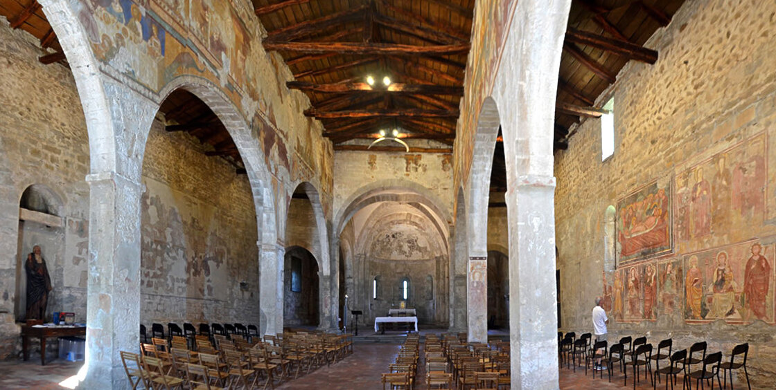 Die Kirche von San Giorgio und ihre schönen Fresken - Almenno San Bartolomeo | Secret World Trip Planner