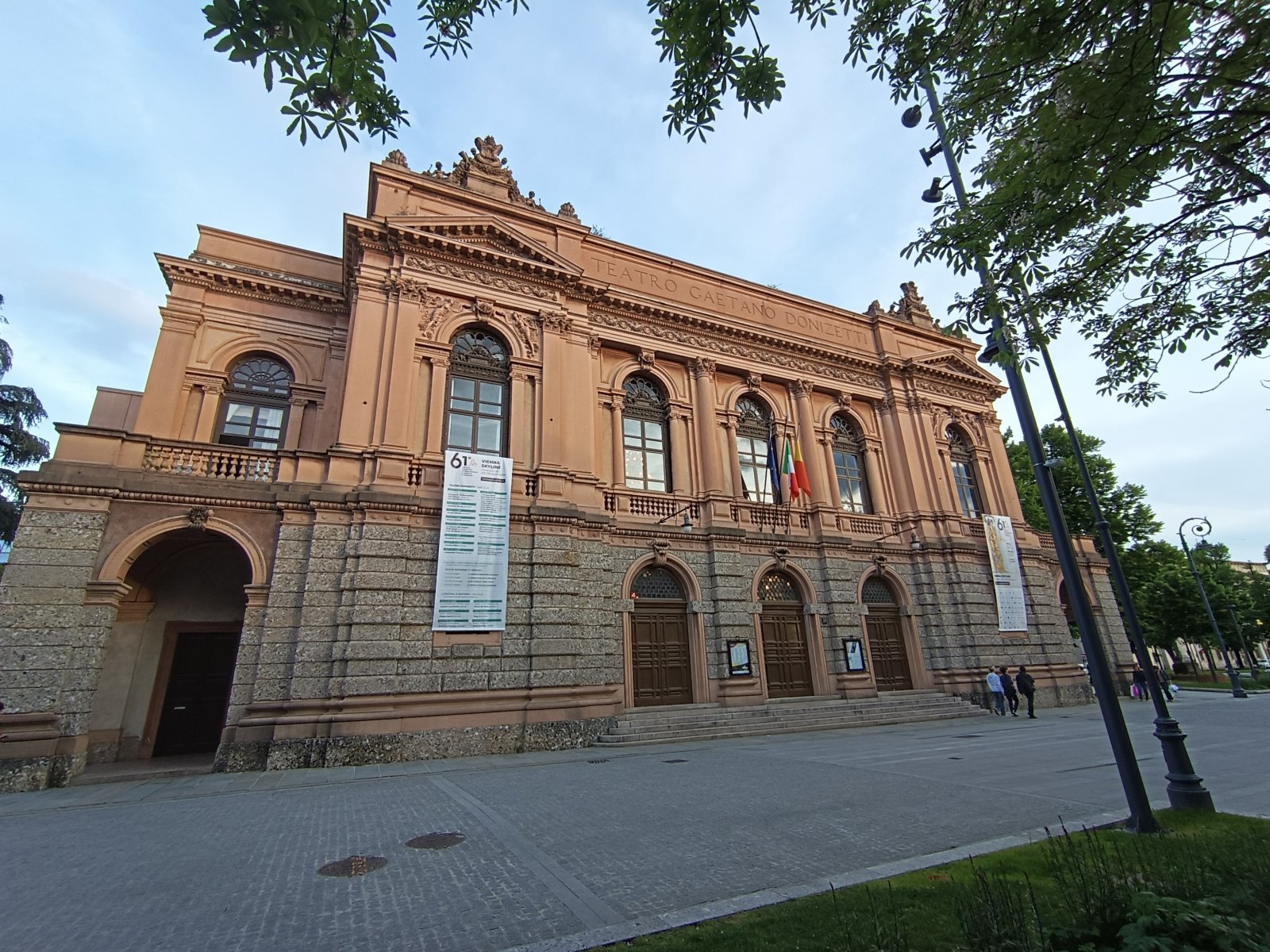 Das Donizetti-Theater - Bergamo | Secret World Trip Planner