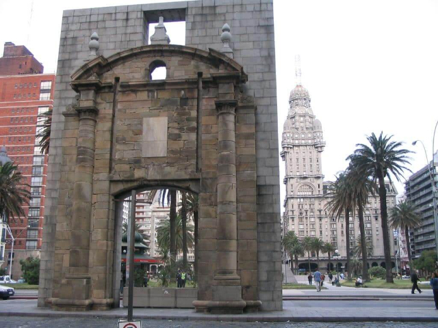 Die Zitadelle von Montevideo — Montevideo