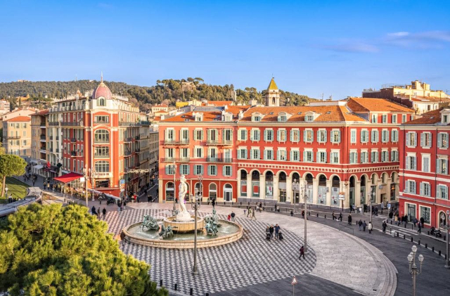 Masséna-Platz - Nice | Secret World Trip Planner