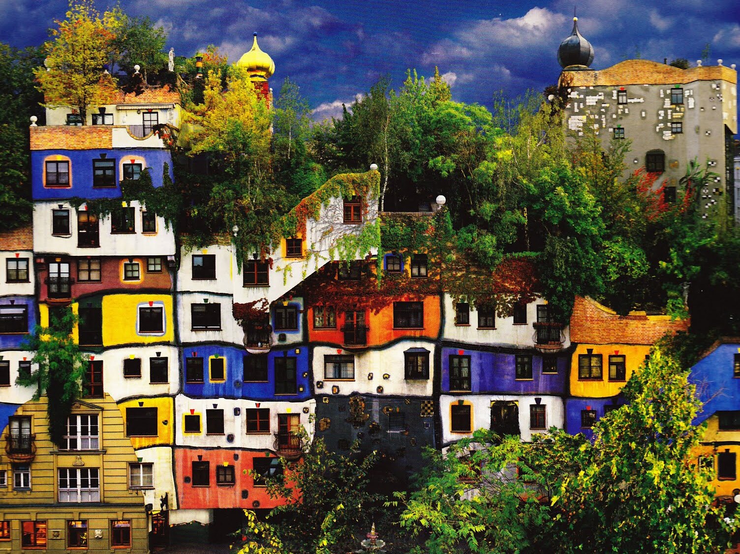 Hundertwasserhaus, Das farbige Gebäude - Wien | Secret World Trip Planner