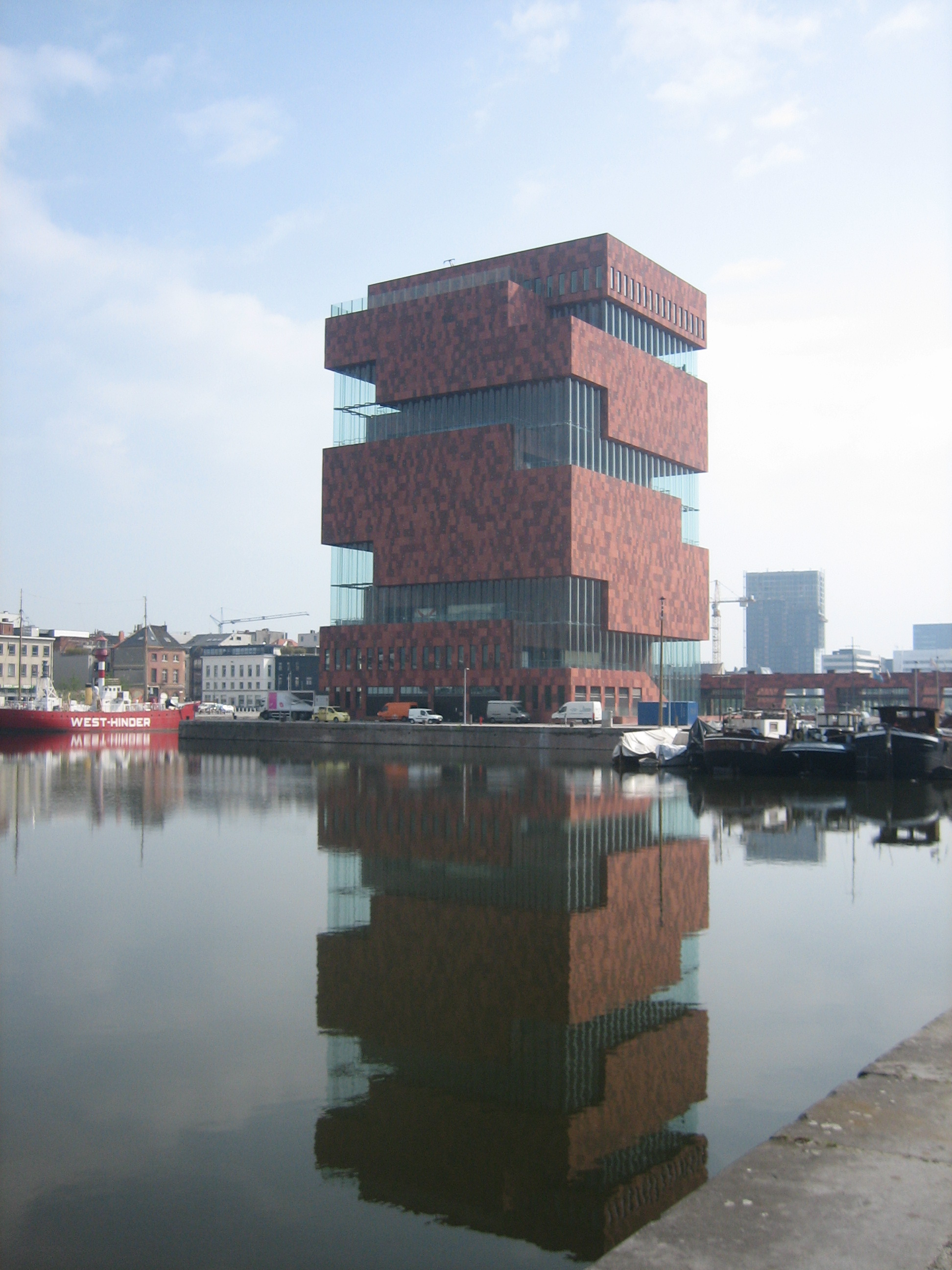 Museum aan de Stroom (MAS) - Antwerpen | Secret World Trip Planner