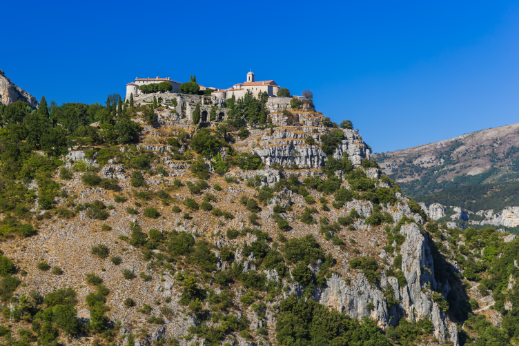 Gourdon, a small jewel of Provence — Gourdon