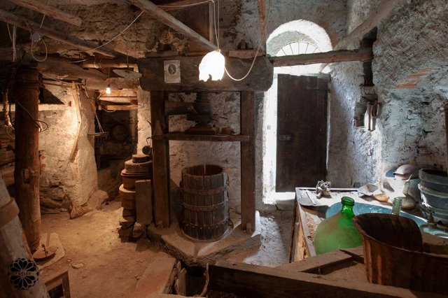 Manarolos malūnas - Manarola | Secret World Trip Planner
