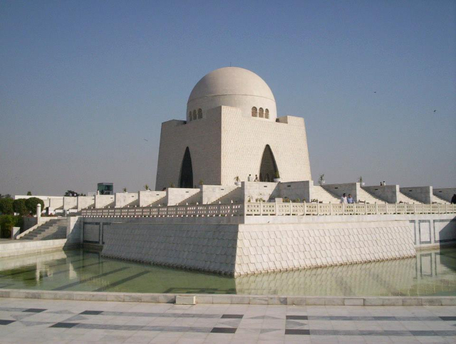 Jinnah Mausoleum - Karachi | Secret World Trip Planner