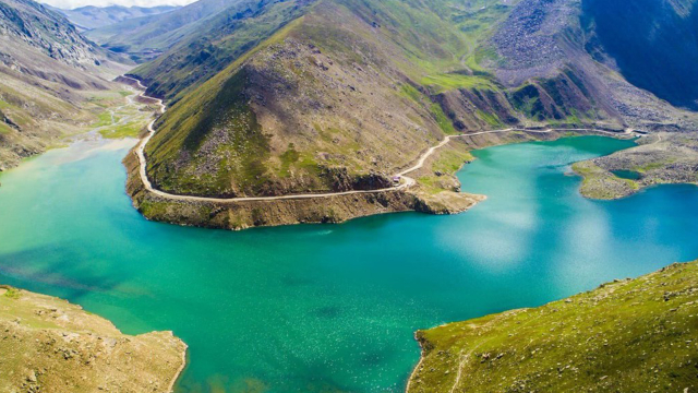 Lulusar Lake - Lulusar Lake | Secret World Trip Planner