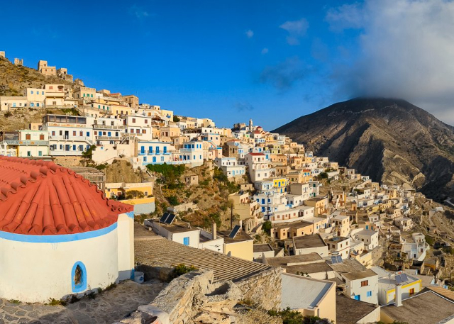 Karpathos svelata: Un viaggio oltre le spiagge nell'anima dell'isola — Karpathos