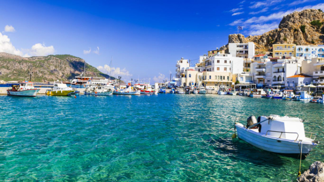Karpathos svelata: Un viaggio oltre le spiagge nell'anima dell'isola - Karpathos | Secret World Trip Planner