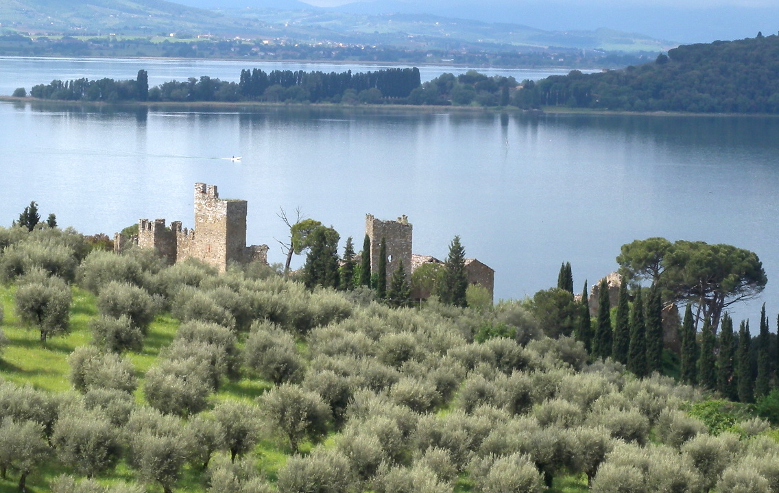 Trasimeno ežeras - Lago Trasimeno | Secret World Trip Planner